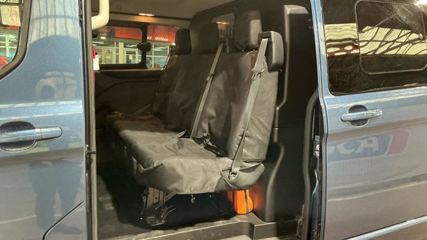 Ford Transit Custom Crew Cab AUTO LWB L2H1 Low Roof Limited 320 Air Con Alloys Cam EURO 6 8