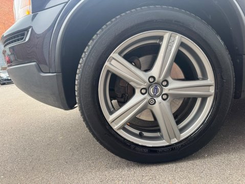 Volvo XC90 2.4 D5 R-Design SE Geartronic AWD 5dr 29