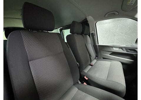 Volkswagen Transporter 2.0 TDI T32 Highline Kombi Double Cab 5dr Diesel DSG FWD SWB Euro 6 (s/s) ( 38