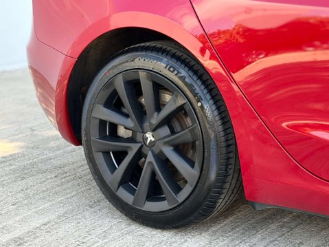 Tesla Model 3 Saloon 4dr Electric Auto RWD (241 bhp) 12