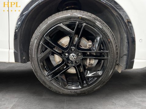 Volkswagen Tiguan 1.5 TSI eHybrid 19.7kWh R-Line SUV 5dr Petrol Plug-in Hybrid DSG Euro 6 (s/ 10