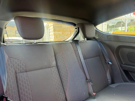 Ford Fiesta ST-LINE 9