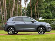 Volkswagen T-Cross R-LINE TSI DSG 10