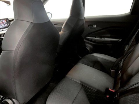 Nissan Juke 1.0 DIG-T N-Connecta SUV 5dr Petrol Manual Euro 6 (s/s) (114 ps) Air Con - 40