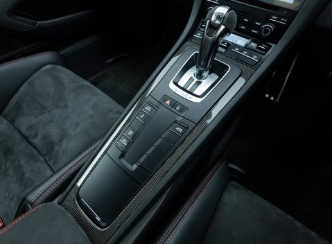 Porsche 911 GT3 RS (991.2) 17