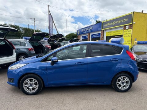 Ford Fiesta 1.6 TDCi ECOnetic Titanium Euro 5 (s/s) 5dr 10