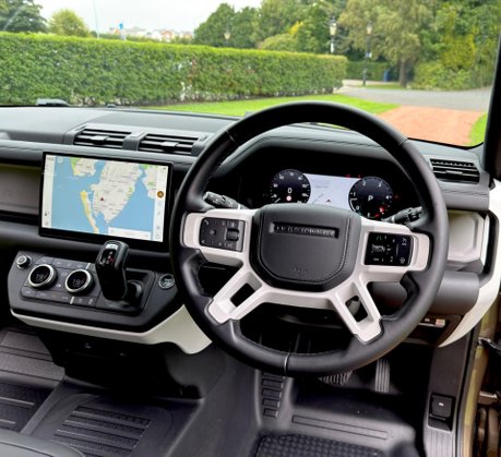 Land Rover Defender HARD TOP X-DYNAMIC HSE 11