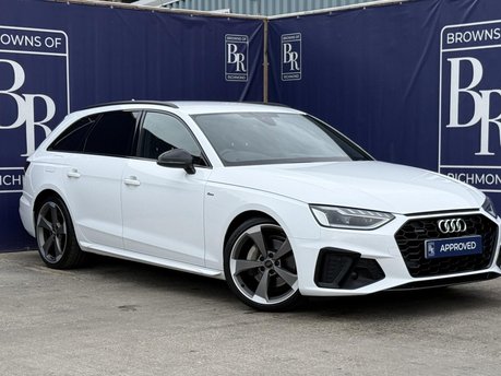 Audi A4 2.0 TDI 40 Black Edition Estate 5dr Diesel S Tronic quattro Euro 6 (s/s) (1