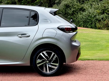 Peugeot 208 PURETECH ACTIVE PREMIUM PLUS S/S 20