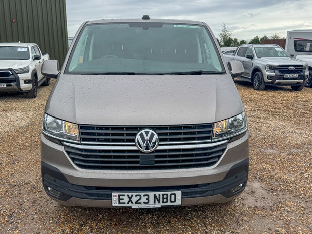 Volkswagen Transporter AUTO SWB L1H1 Highline T32 Air Con Alloys Sensors Tow Bar EURO 6 3