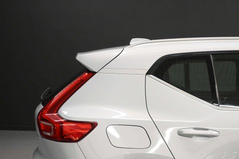 Volvo XC40 1.5 XC40 Inscription Pro T3 Auto 5dr 30