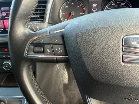 SEAT Leon TDI SE DYNAMIC 20