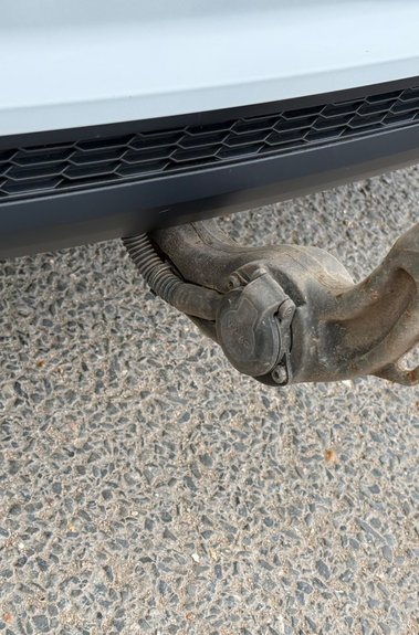 Audi A6 AVANT TDI QUATTRO BLACK EDITION - FACTORY TOWBAR -CAMBELT CHANGED 