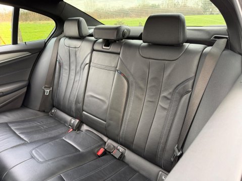 BMW 5 Series 2.0 520d M Sport Auto Euro 6 (s/s) 4dr 36