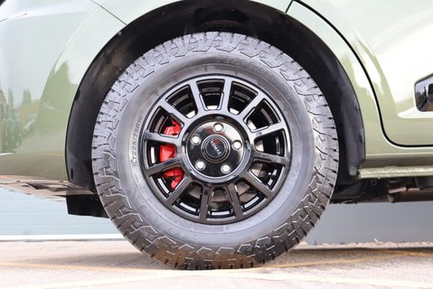 Renault Master BRAND NEW 3.5 TON STALLION BUILD EXTREME HEAVY DUTY HORSEBOX FROM SEEKER  14