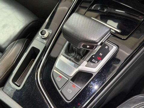 Audi A4 2.0 TDI 35 Black Edition Saloon 4dr Diesel S Tronic Euro 6 (s/s) (163 ps) 51