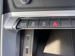 Audi Q3 1.5 Q3 Sport 35 TFSI Semi-Auto 5dr 56