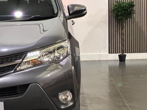 Toyota Rav4 2.0 D-4D Icon 4WD Euro 5 (s/s) 5dr 49