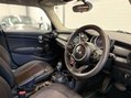 Mini Hatch 1.5 Cooper Auto 5dr 4