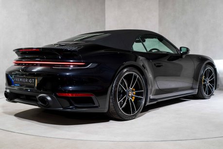 Porsche 911 TURBO S PDK. SPORTS CHRONO. HEATED & VENTILATED SEATS. PCCBS. SPORT EXHAUST 11