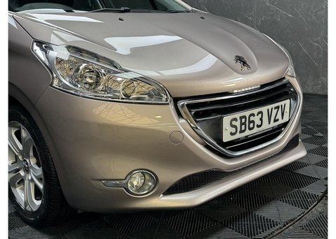 Peugeot 208 1.6 VTi Allure Hatchback 5dr Petrol Auto Euro 5 (120 ps) 11