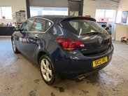 Vauxhall Astra 2.0 CDTi SRi Auto Euro 5 5dr 4