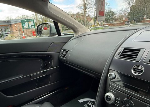 Aston Martin Vantage 4.7 V8 Euro 5 (420) 2dr 12