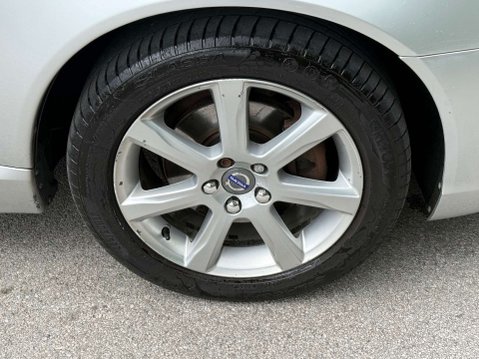 Volvo V70 2.0 V70 SE Luxury D4 Auto 5dr 44