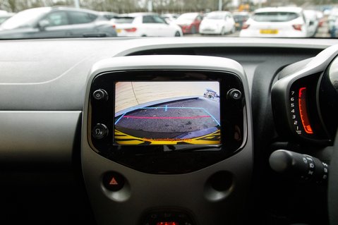 Toyota Aygo VVT-I X-TREND TSS 30