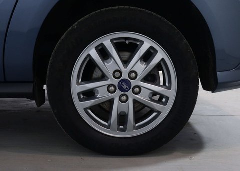 Ford Tourneo Connect 1.5 Tourneo Connect Grand Titanium TDCi Auto 5dr 16