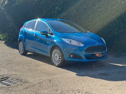 Ford Fiesta TITANIUM