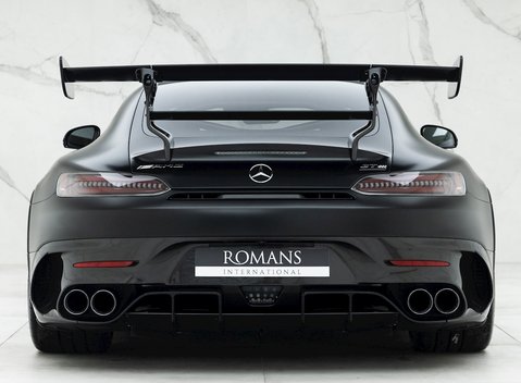 Mercedes-Benz Amg GT GT Black Series 5
