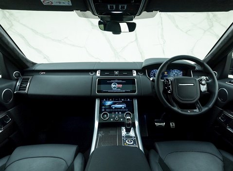 Land Rover Range Rover Sport 5.0 SVR Carbon Edition 18