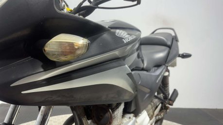 Honda CBF125 CBF125 2011 27K RUNNING PROJECT BIKE LEARNER COMMUTER BIKE 125CC 31