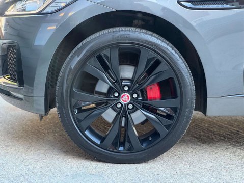 Jaguar F-Pace 3.0 V6 S Auto AWD Euro 6 (s/s) 5dr 41