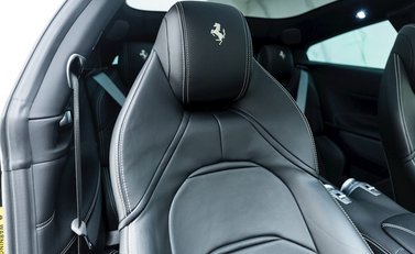 Ferrari GTC4 Lusso V12 9