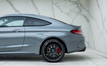 Mercedes-Benz C Class AMG C 63 S Night Edition 35