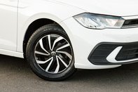 Volkswagen Polo LIFE TSI 11