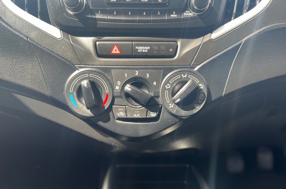 Suzuki Baleno 1.2 SZ3 DUALJET 5 DOOR 40