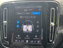Volvo C40 Recharge 69kWh Core SUV 5dr Electric Auto RWD (238 ps) 23
