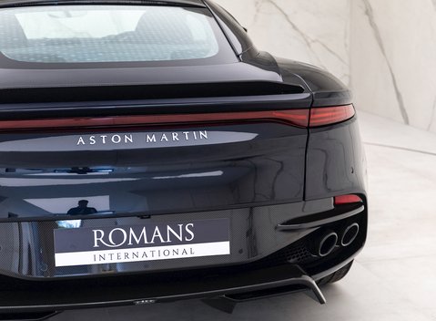 Aston Martin DBS Superleggera 29