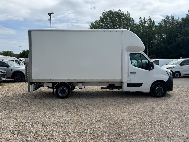 Renault Master Luton LWB L3 Business 350 Tail Lift EURO 6 5