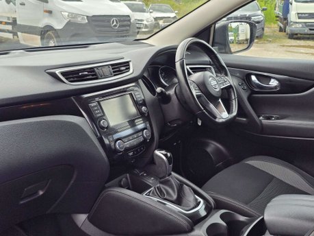 Nissan Qashqai 1.3 DIG-T Acenta Premium SUV 5dr Petrol DCT Auto Euro 6 (s/s) (160 ps) 11