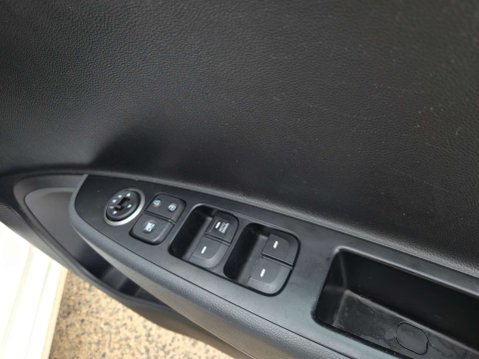 Hyundai i10 1.0 i10 Go SE 5dr 35