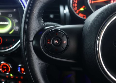 Mini Hatch 1.5 Cooper D Hatchback 5dr Diesel Auto Euro 6 (s/s) (116 ps) 35