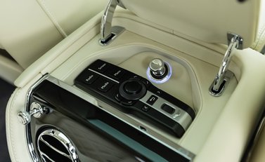 Bentley Mulsanne V8 Mulliner 17