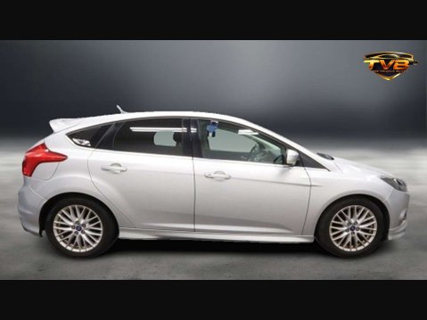 Ford Focus 1.0 Focus Zetec S T 5dr *NATIONAL DELIVERY* 2