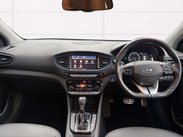 Hyundai IONIQ 1.6 IONIQ Premium SE FHEV Semi-Auto 5dr 10