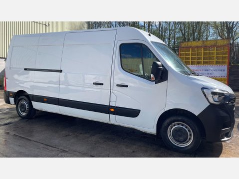 Renault Master 2.3 dCi 35 Business FWD LWB Medium Roof Euro 6 4dr 6