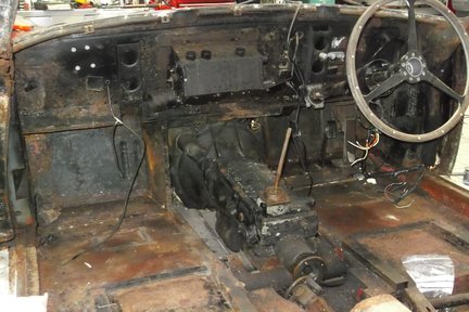 Aston Martin DB6 4.2 Vantage 42